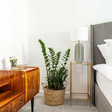 Tivoli Apartman *